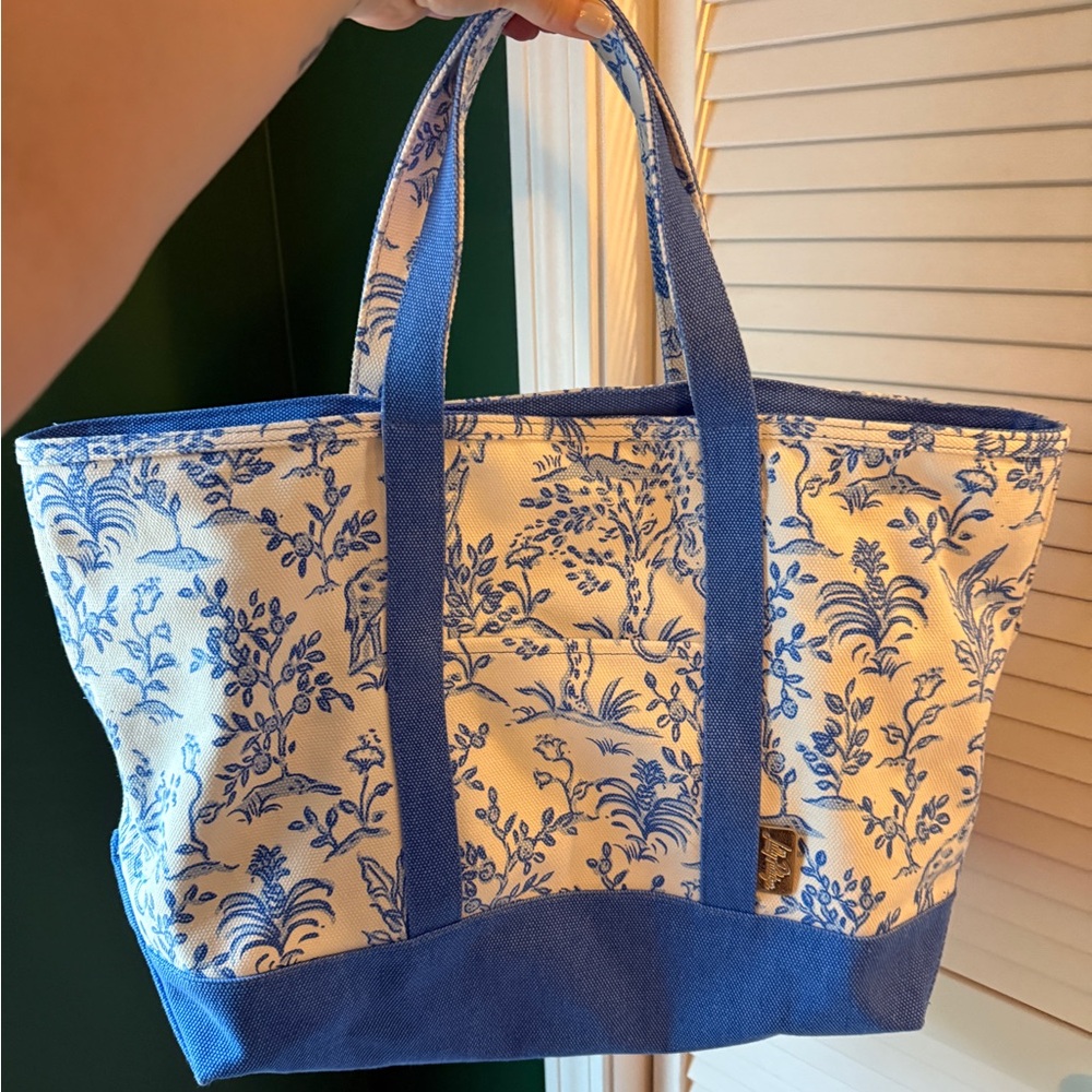 Lilly Pulitzer Blue and White Floral Tote Bag